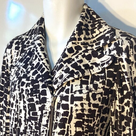 Chico's SZ S  Chocolate brown print Moto Jacket Wardrobe Staple Classic Chic - Picture 2 of 9